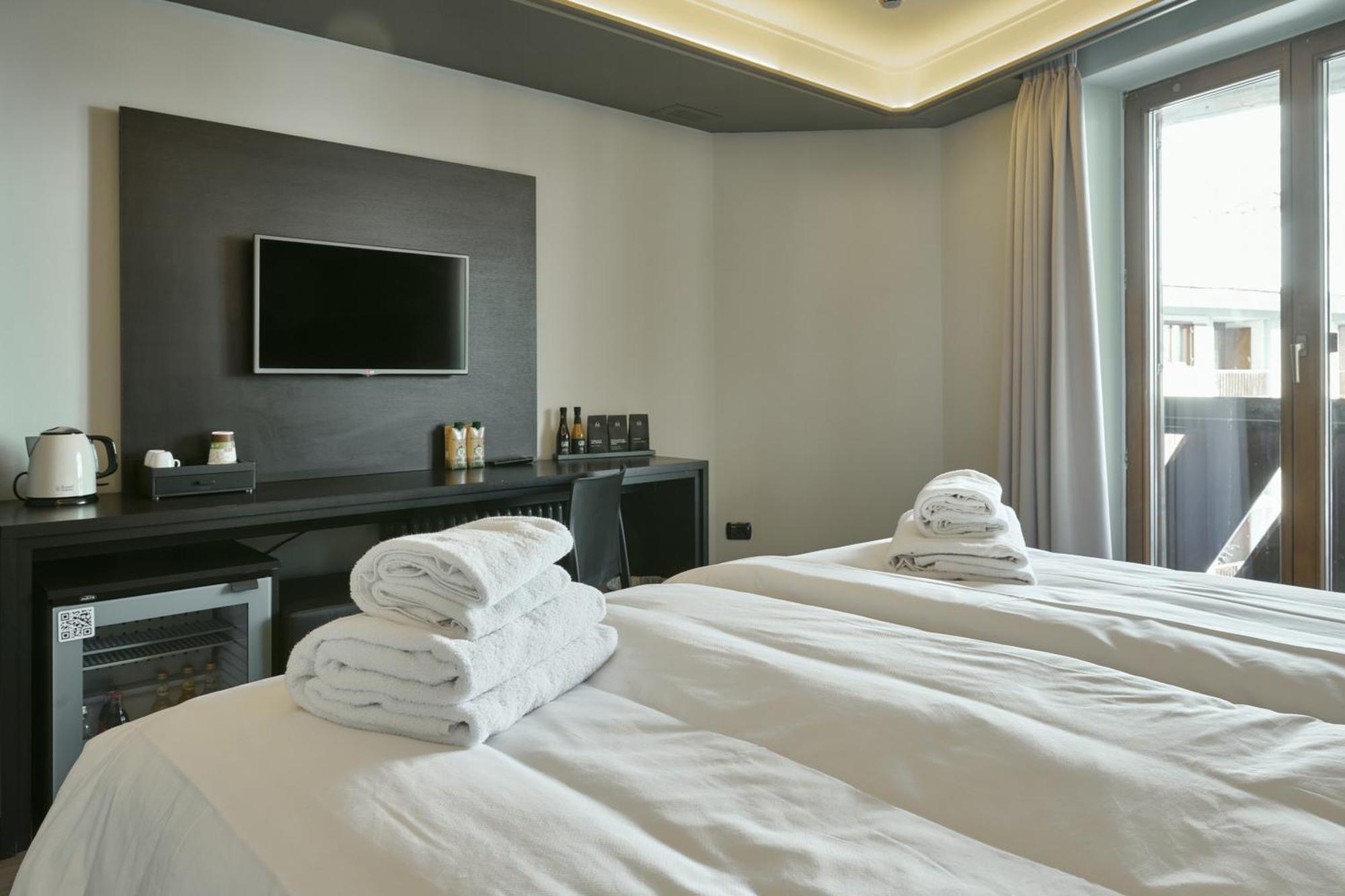 Superior Double or Twin Room,1742736986:JPEG